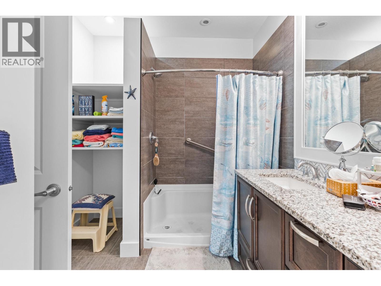 Picture for Unit #50, 1960 KLO  Road https://www.cirrealty.ca/reb/bc/1/10364691_19.jpg