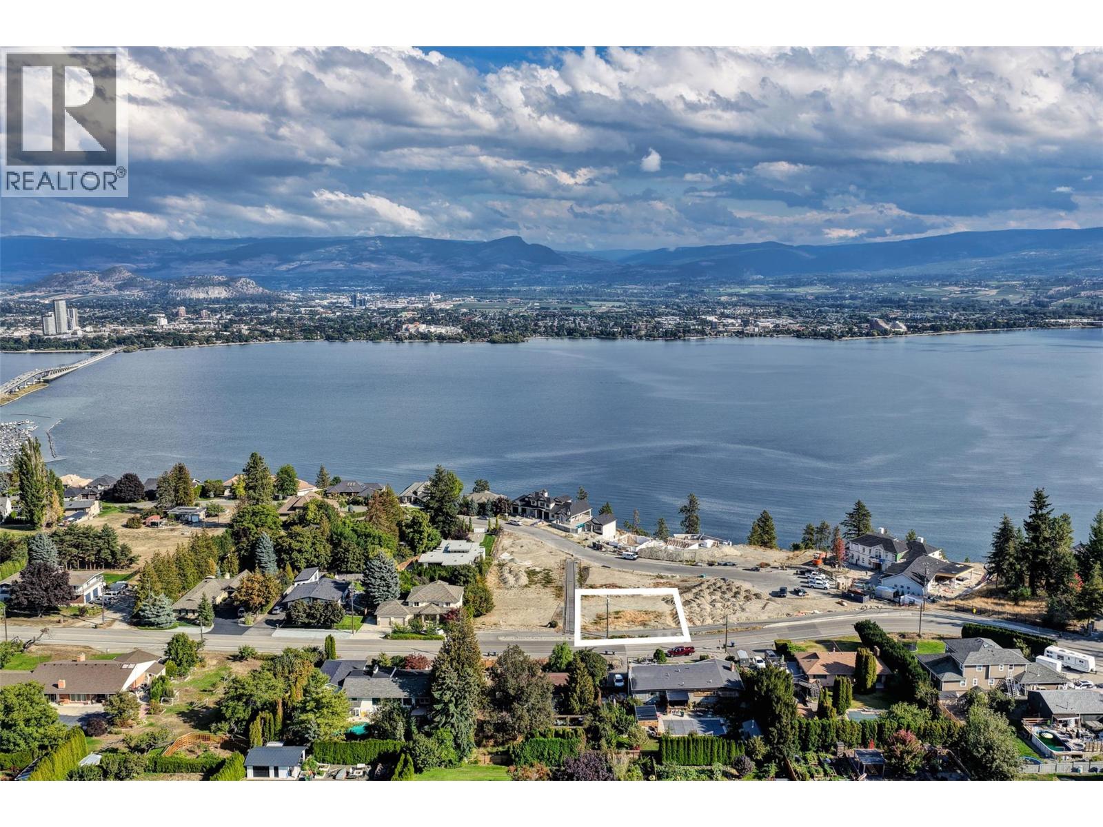 Picture for 2353 Thacker  Drive https://www.cirrealty.ca/reb/bc/1/10364761_11.jpg