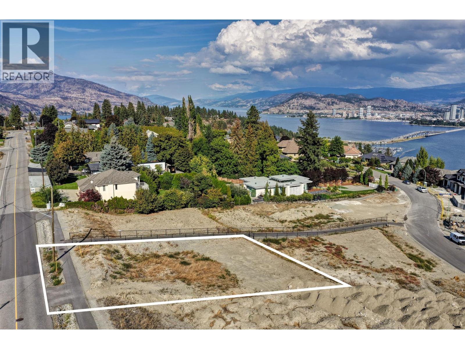 Picture for 2353 Thacker  Drive https://www.cirrealty.ca/reb/bc/1/10364761_6.jpg