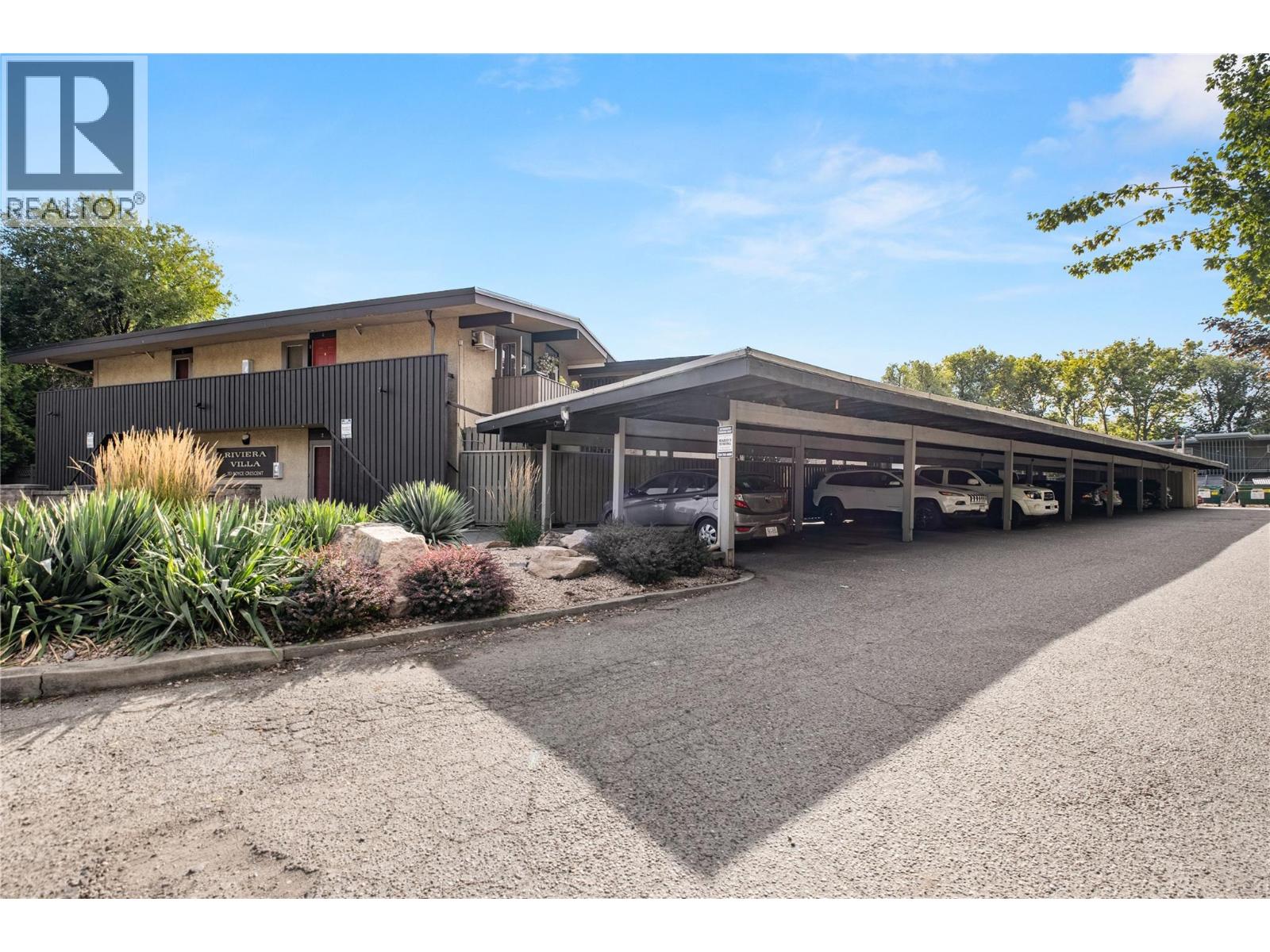 Picture for Unit #14, 353 Boyce  Crescent https://www.cirrealty.ca/reb/bc/1/10364791_19.jpg