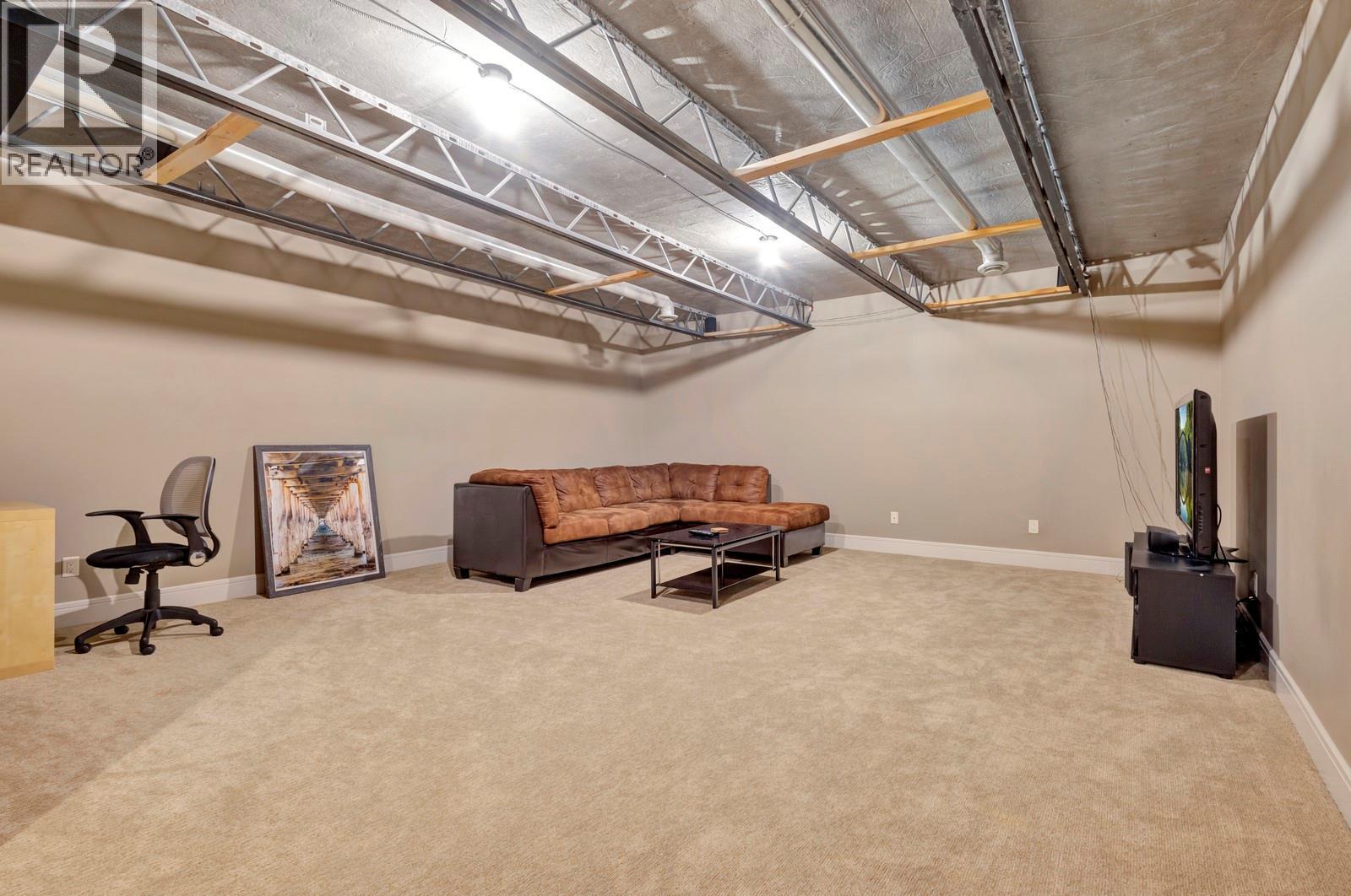 Picture for 1205 Loseth  Drive https://www.cirrealty.ca/reb/bc/1/10364971_25.jpg