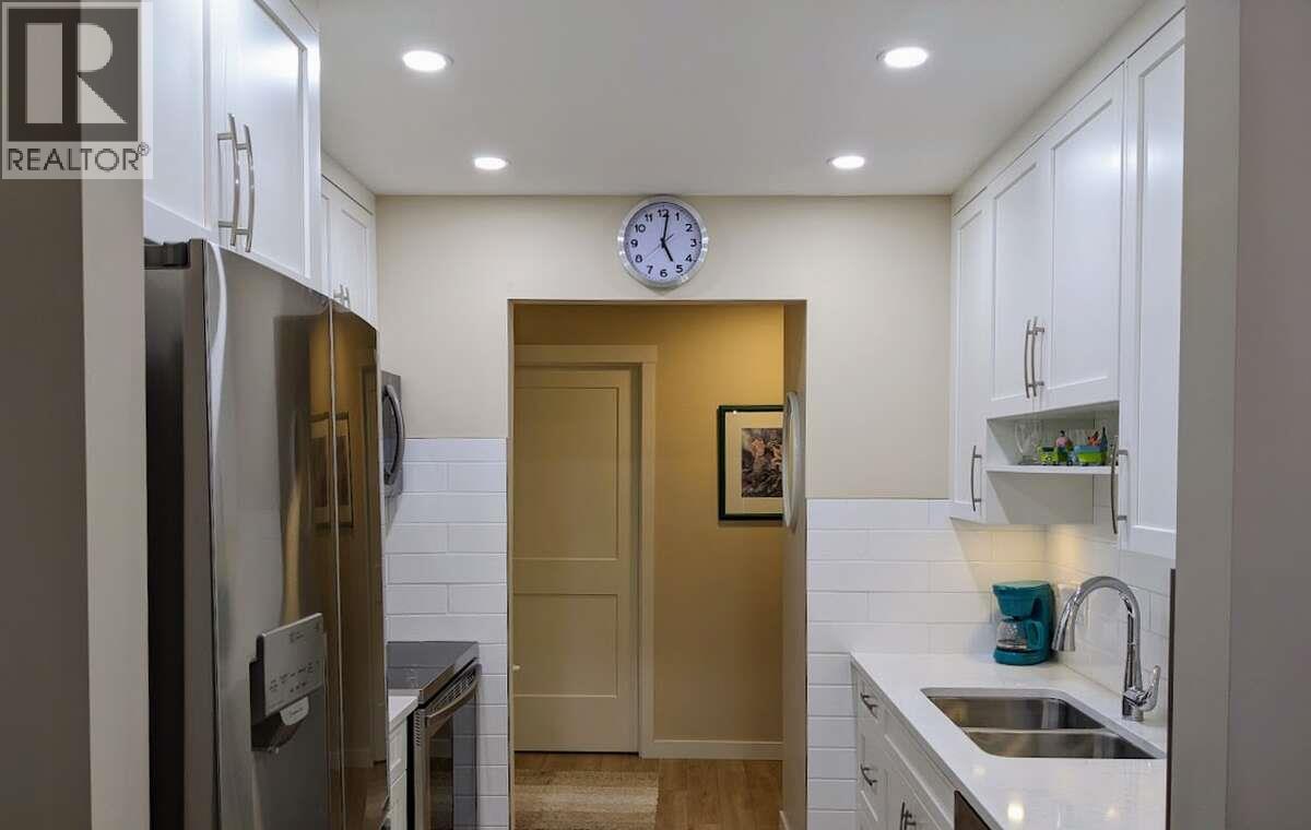 Picture for Unit #302, 1450 Bertram  Street https://www.cirrealty.ca/reb/bc/1/10365051_13.jpg