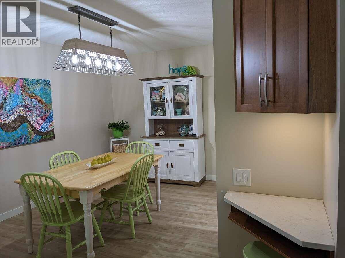 Picture for Unit #302, 1450 Bertram  Street https://www.cirrealty.ca/reb/bc/1/10365051_15.jpg