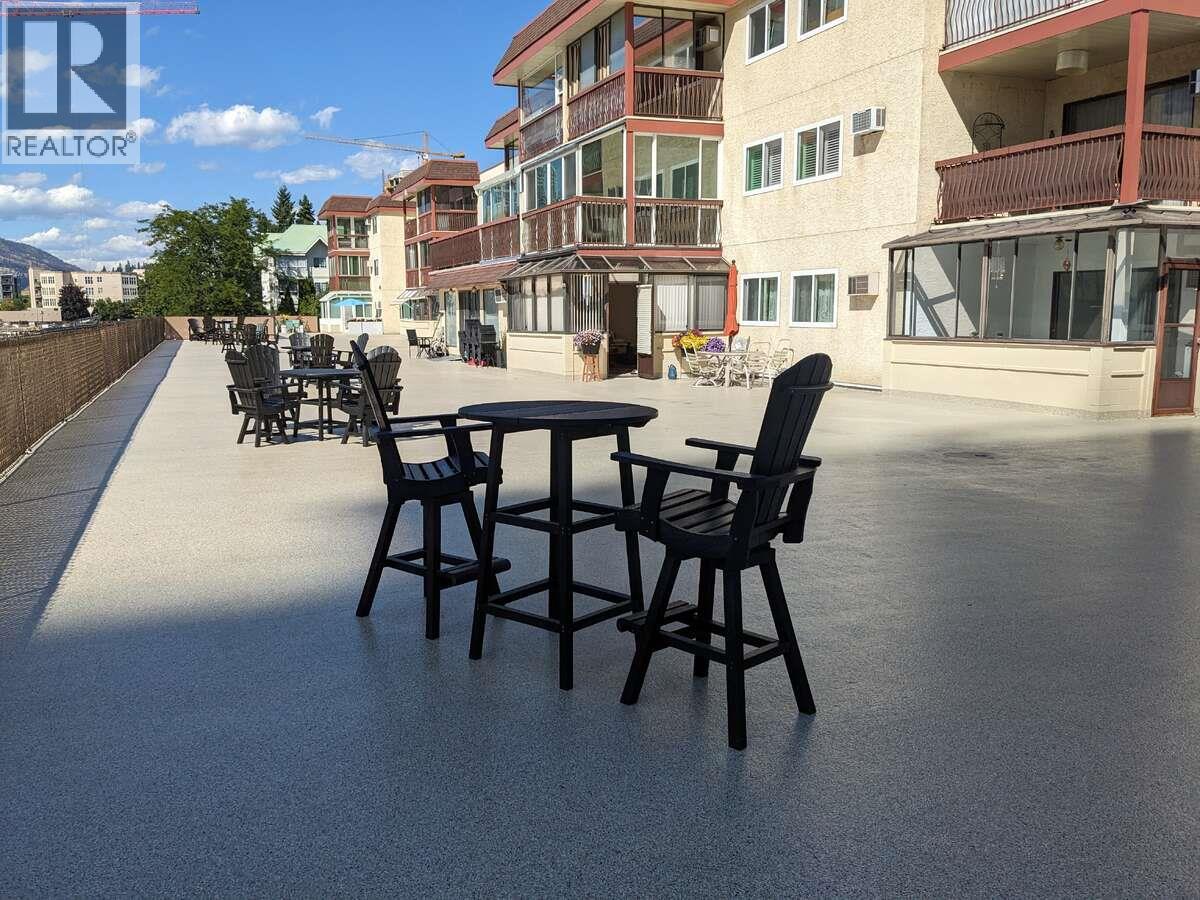 Picture for Unit #302, 1450 Bertram  Street https://www.cirrealty.ca/reb/bc/1/10365051_29.jpg