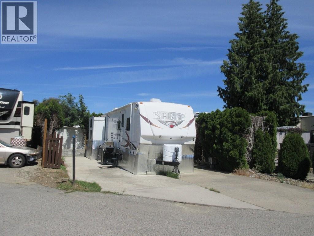 Picture for Unit #122, 415 Commonwealth  Road