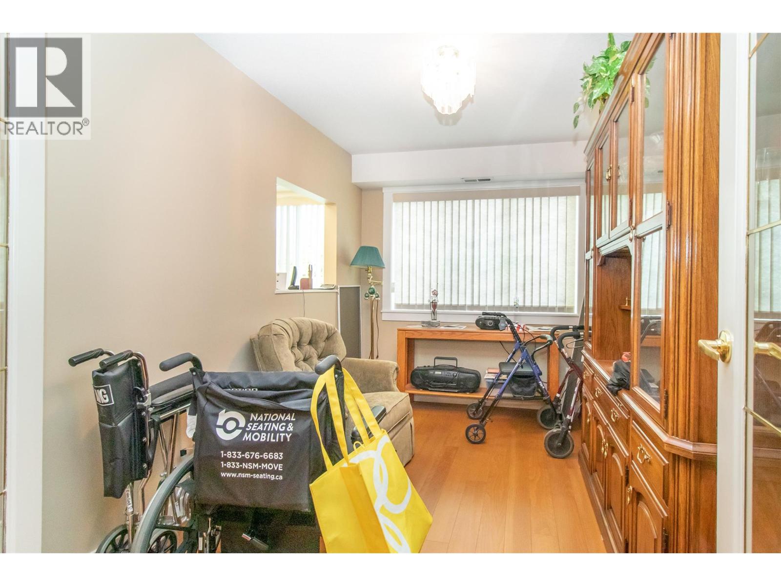 Picture for Unit #115A, 1045 Sutherland  Avenue https://www.cirrealty.ca/reb/bc/1/10365101_11.jpg