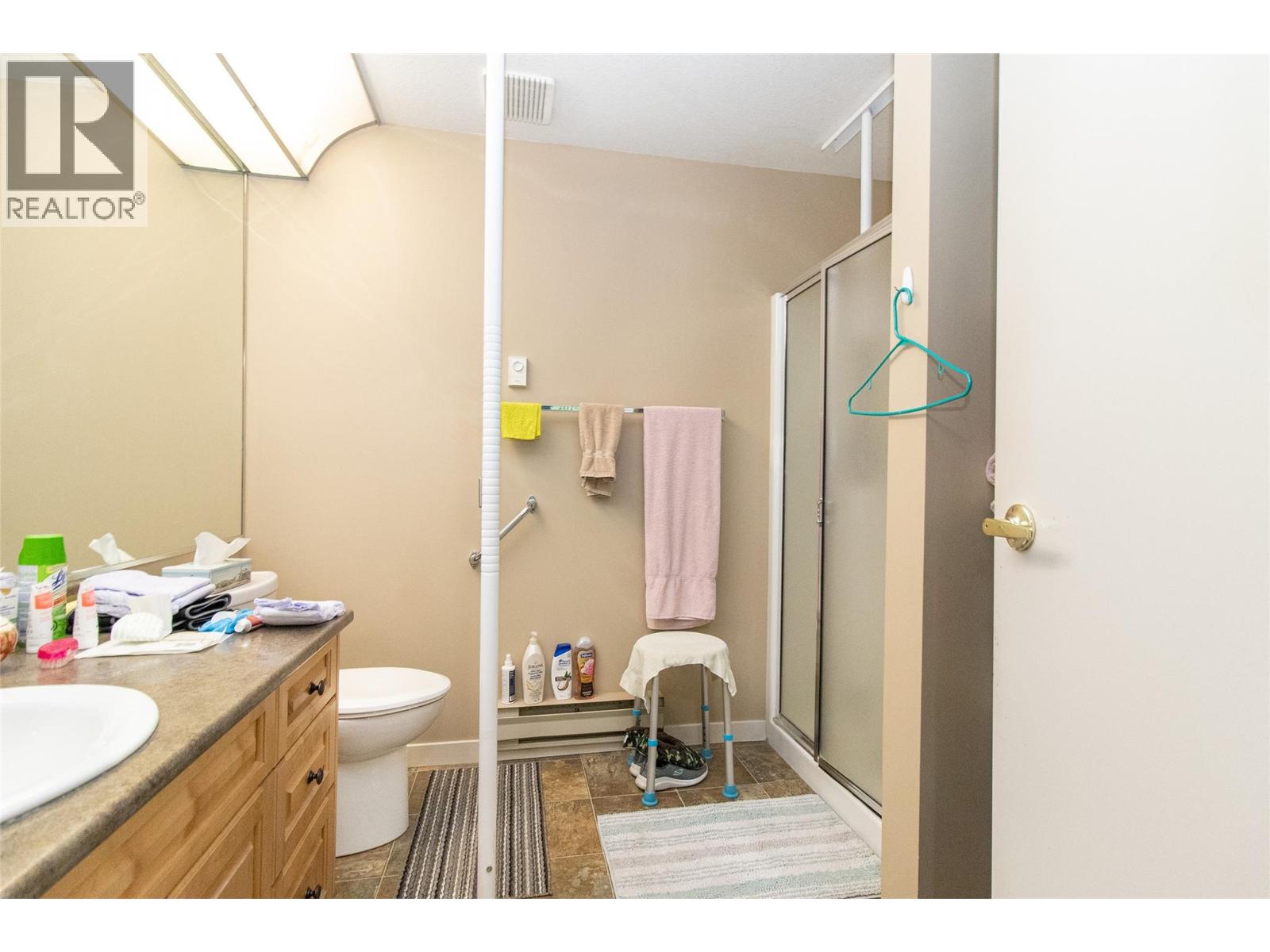 Picture for Unit #115A, 1045 Sutherland  Avenue https://www.cirrealty.ca/reb/bc/1/10365101_13.jpg