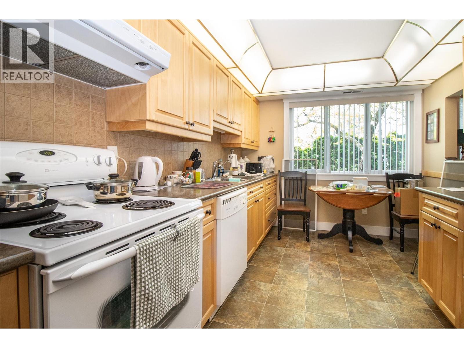 Picture for Unit #115A, 1045 Sutherland  Avenue