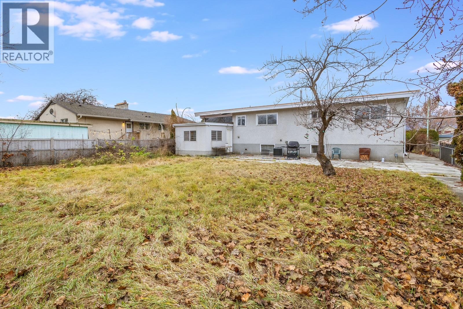 Picture for 1395 Gordon  Drive https://www.cirrealty.ca/reb/bc/1/10365151_17.jpg