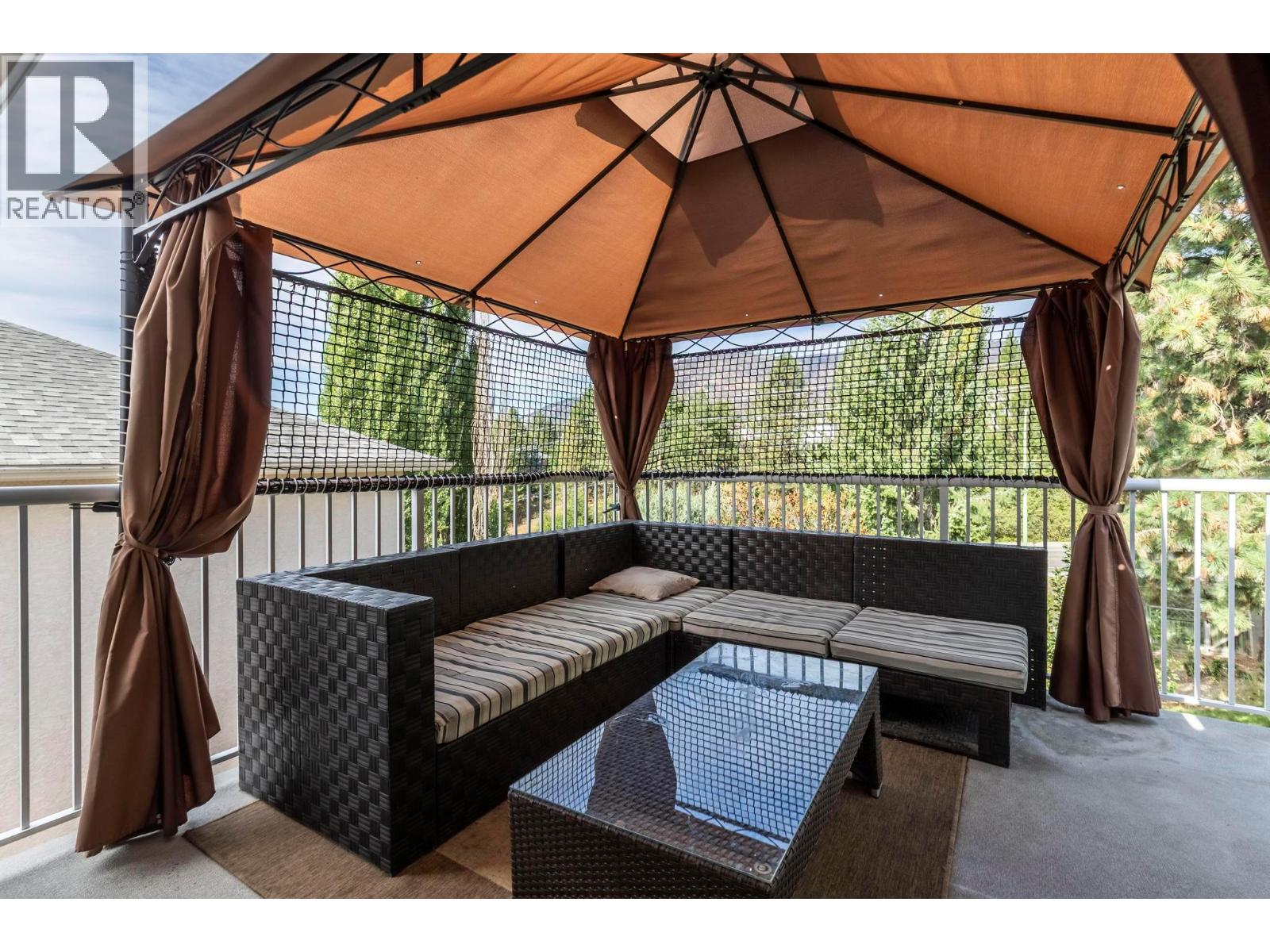 Picture for 2098 Sunview  Drive https://www.cirrealty.ca/reb/bc/1/10365341_12.jpg