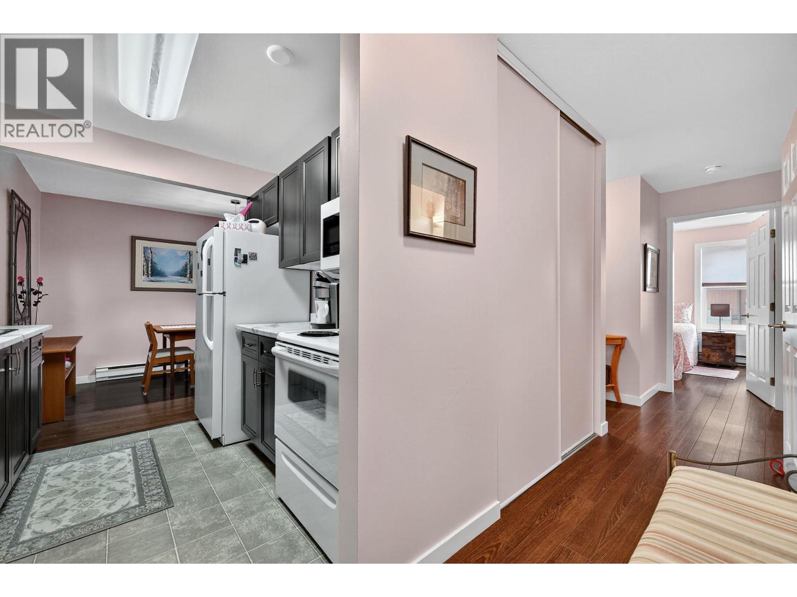 Picture for Unit #207, 575 Sutherland  Avenue https://www.cirrealty.ca/reb/bc/1/10365621_15.jpg