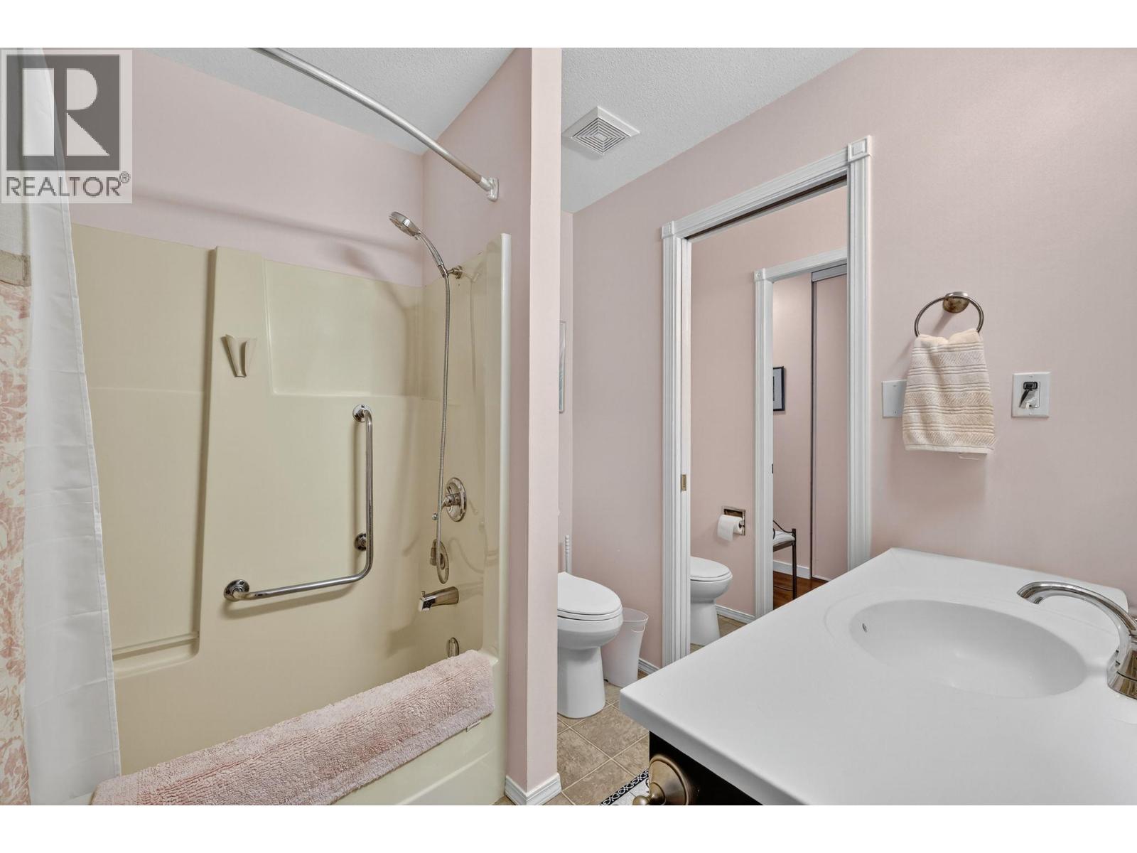 Picture for Unit #207, 575 Sutherland  Avenue https://www.cirrealty.ca/reb/bc/1/10365621_21.jpg