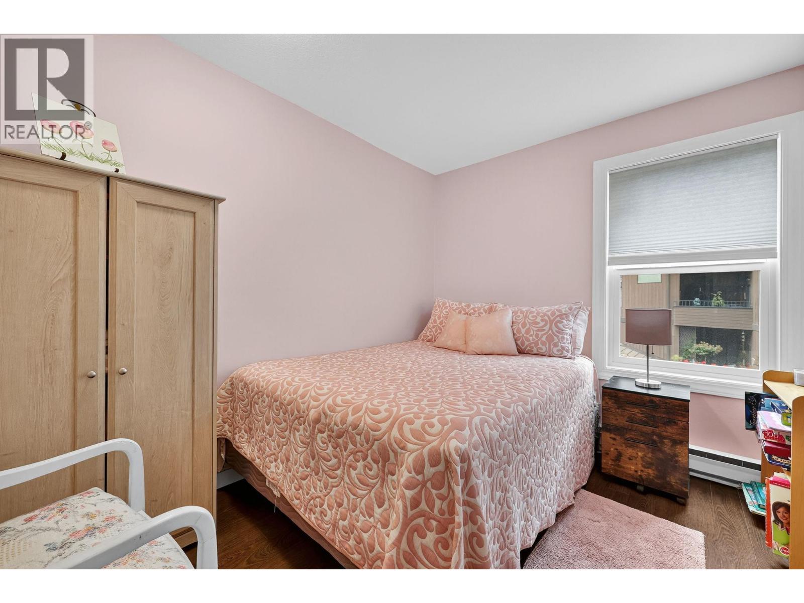 Picture for Unit #207, 575 Sutherland  Avenue https://www.cirrealty.ca/reb/bc/1/10365621_24.jpg