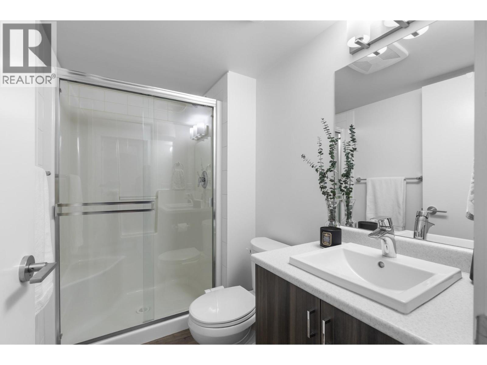 Picture for Unit #203, 725 Academy  Way https://www.cirrealty.ca/reb/bc/1/10365691_12.jpg