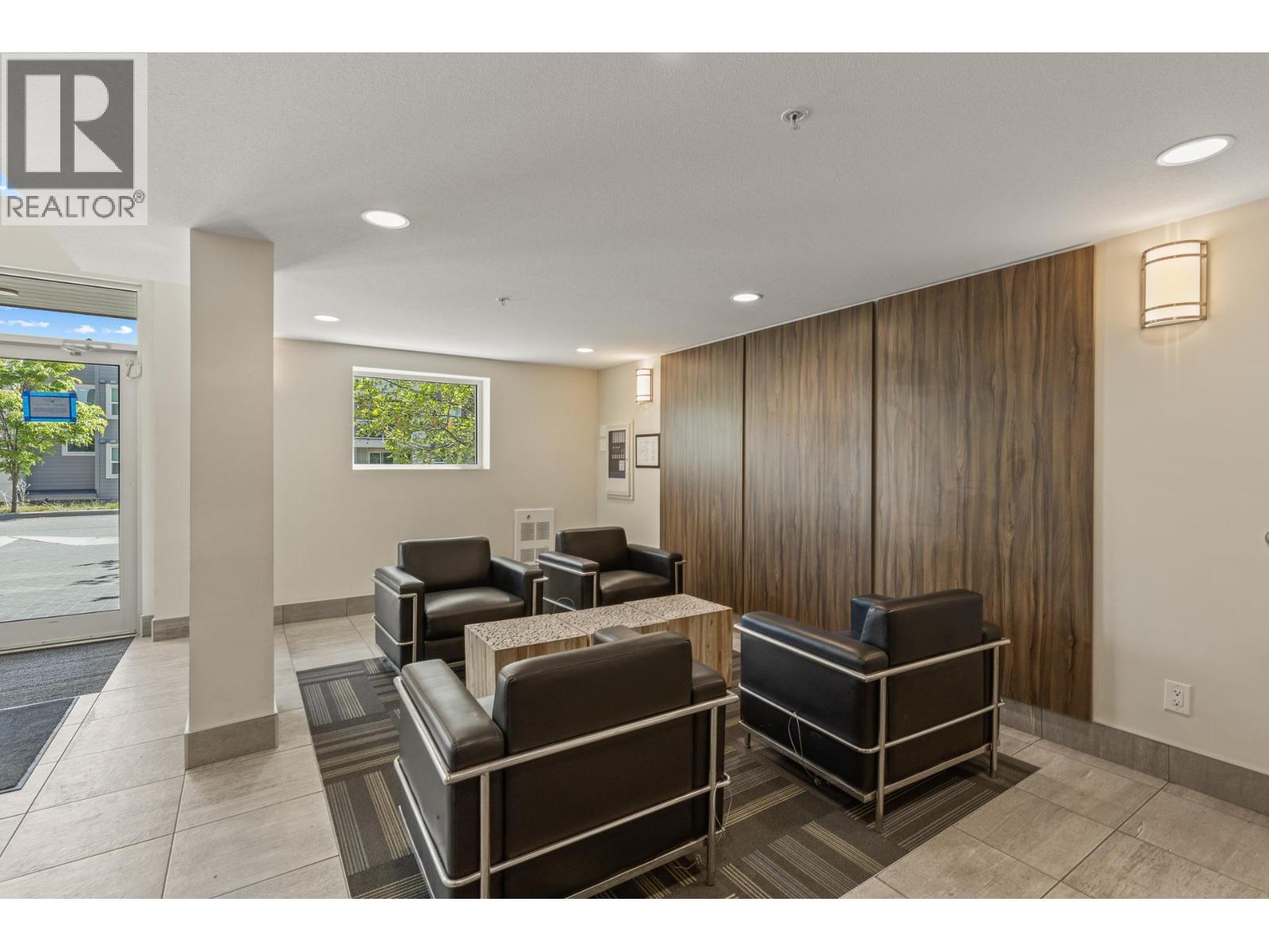 Picture for Unit #203, 725 Academy  Way https://www.cirrealty.ca/reb/bc/1/10365691_31.jpg