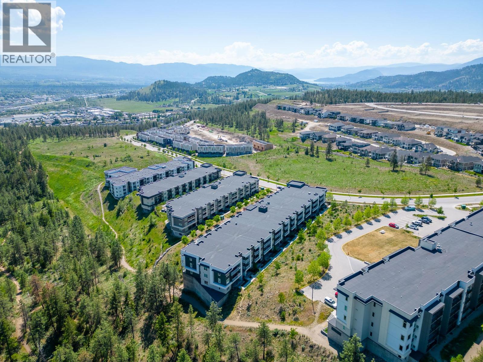 Picture for Unit #203, 725 Academy  Way https://www.cirrealty.ca/reb/bc/1/10365691_36.jpg