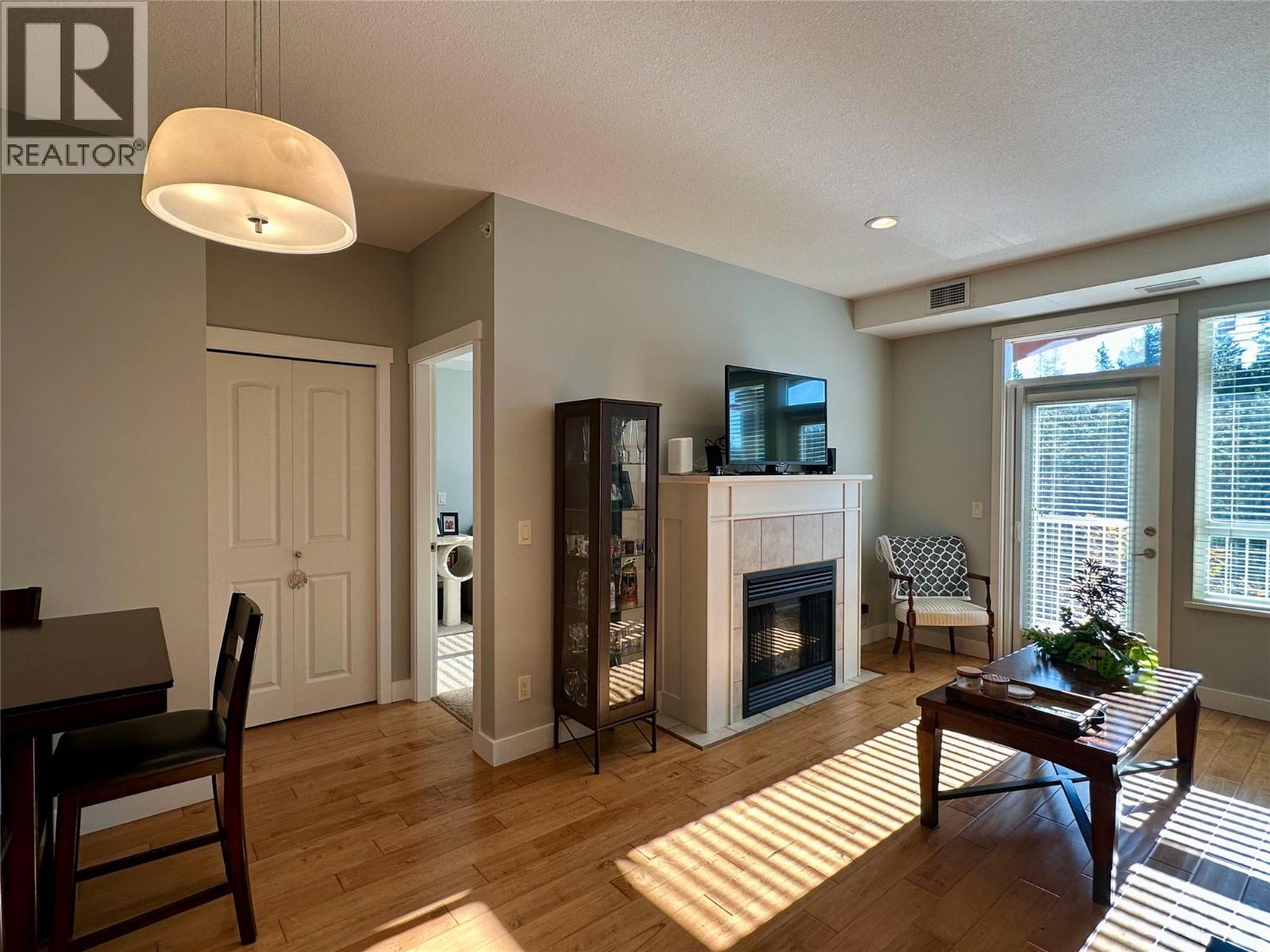 Picture for Unit #1309, 2210 Upper Sundance  Drive https://www.cirrealty.ca/reb/bc/1/10365731_11.jpg