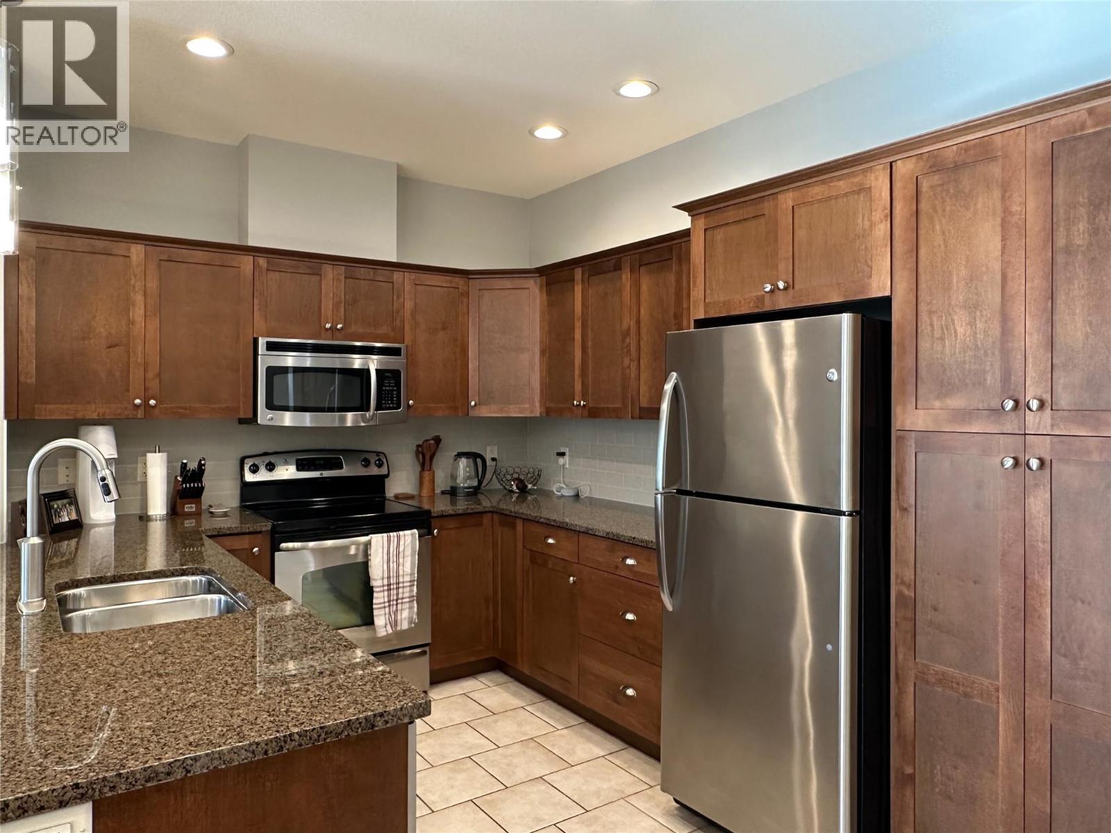 Picture for Unit #1309, 2210 Upper Sundance  Drive https://www.cirrealty.ca/reb/bc/1/10365731_9.jpg