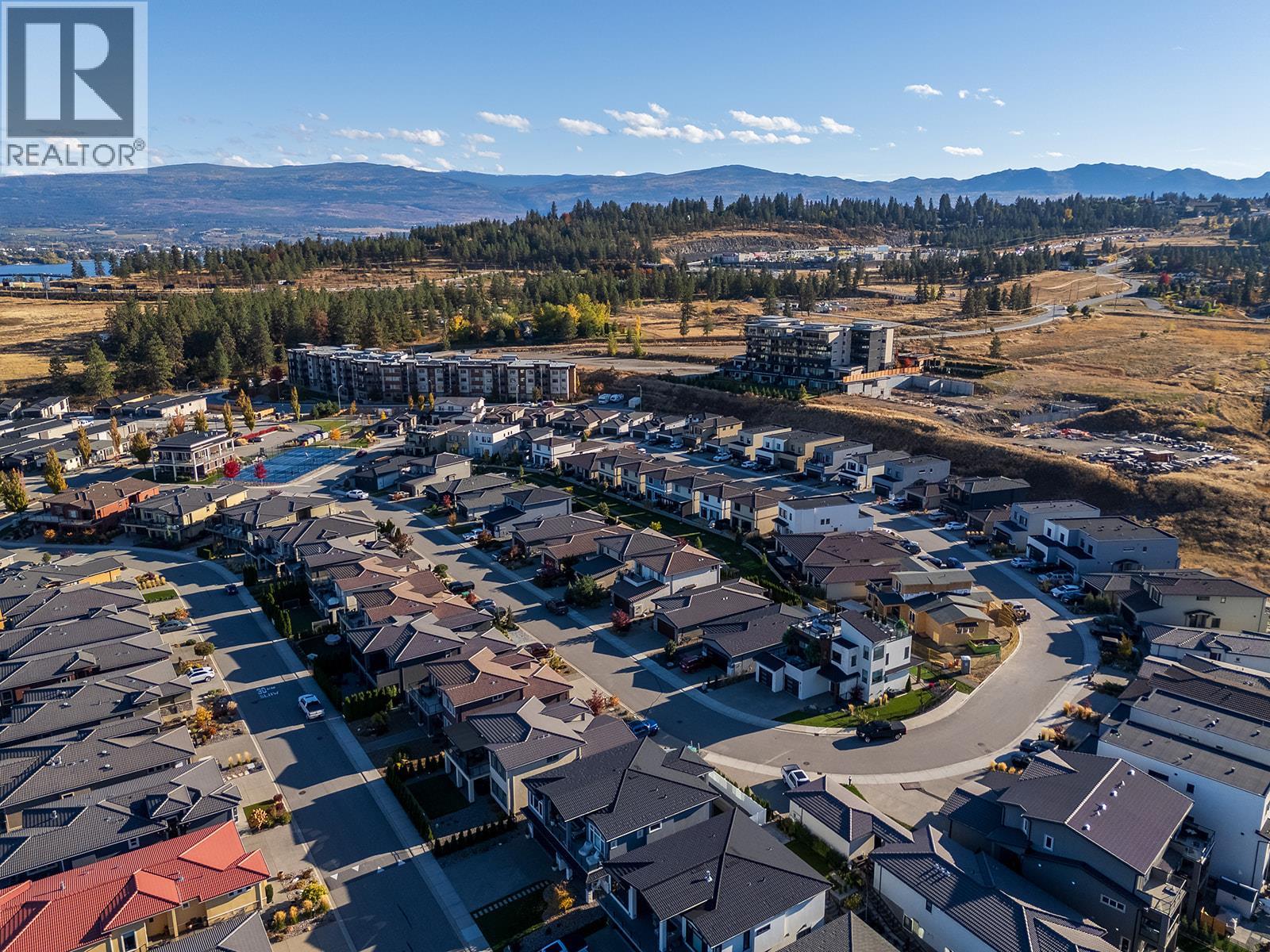 Picture for 1827 Viewpoint  Drive https://www.cirrealty.ca/reb/bc/1/10365871_11.jpg
