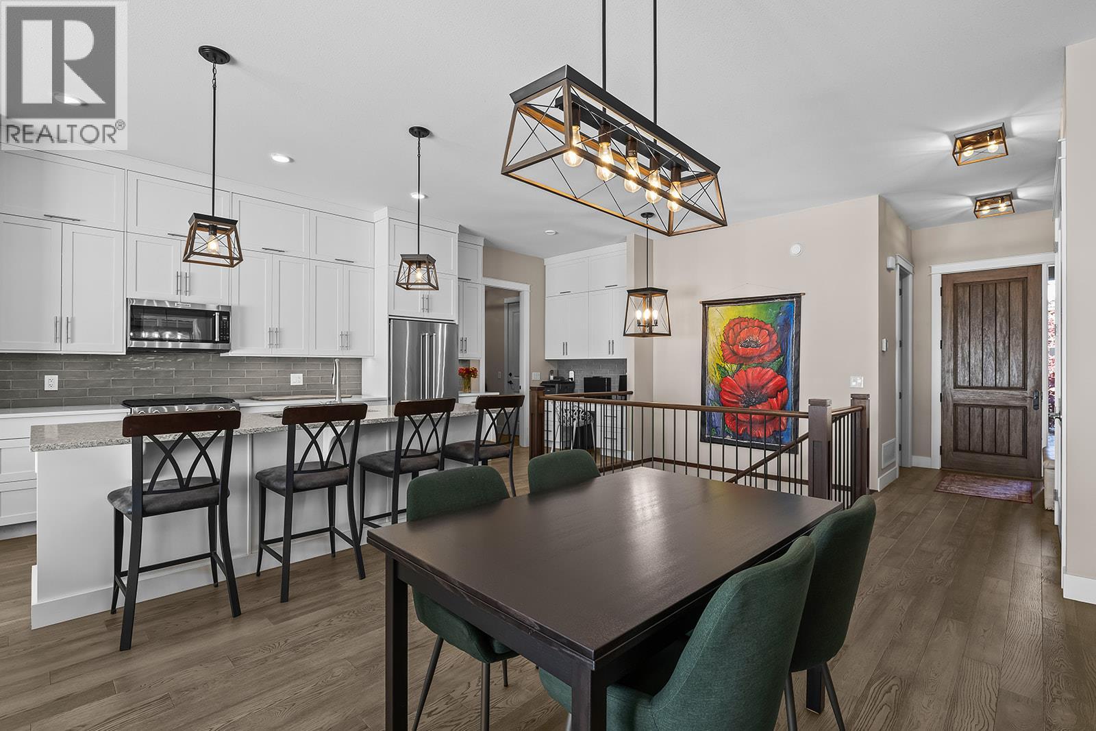 Picture for 1827 Viewpoint  Drive https://www.cirrealty.ca/reb/bc/1/10365871_22.jpg