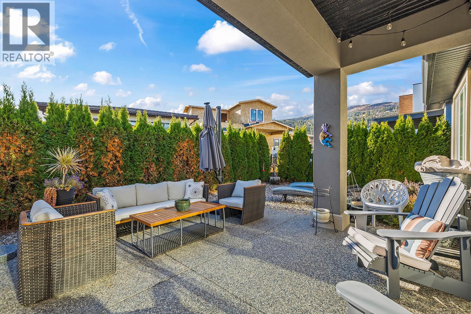 Picture for 1827 Viewpoint  Drive https://www.cirrealty.ca/reb/bc/1/10365871_36.jpg