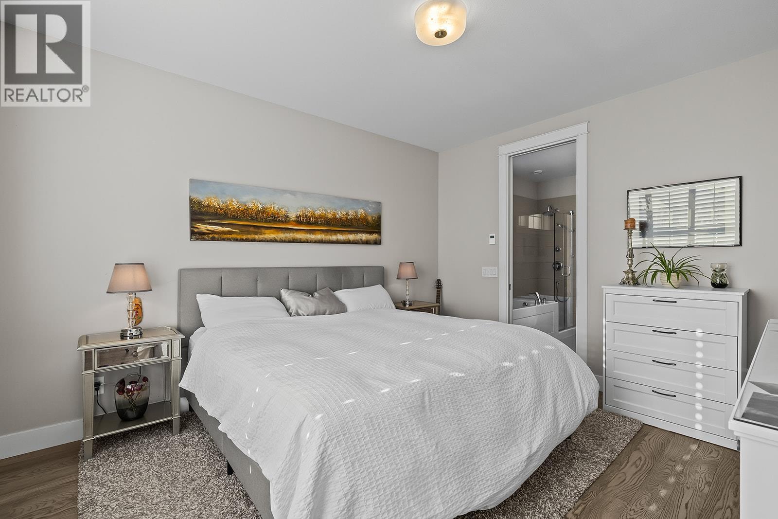 Picture for 1827 Viewpoint  Drive https://www.cirrealty.ca/reb/bc/1/10365871_37.jpg