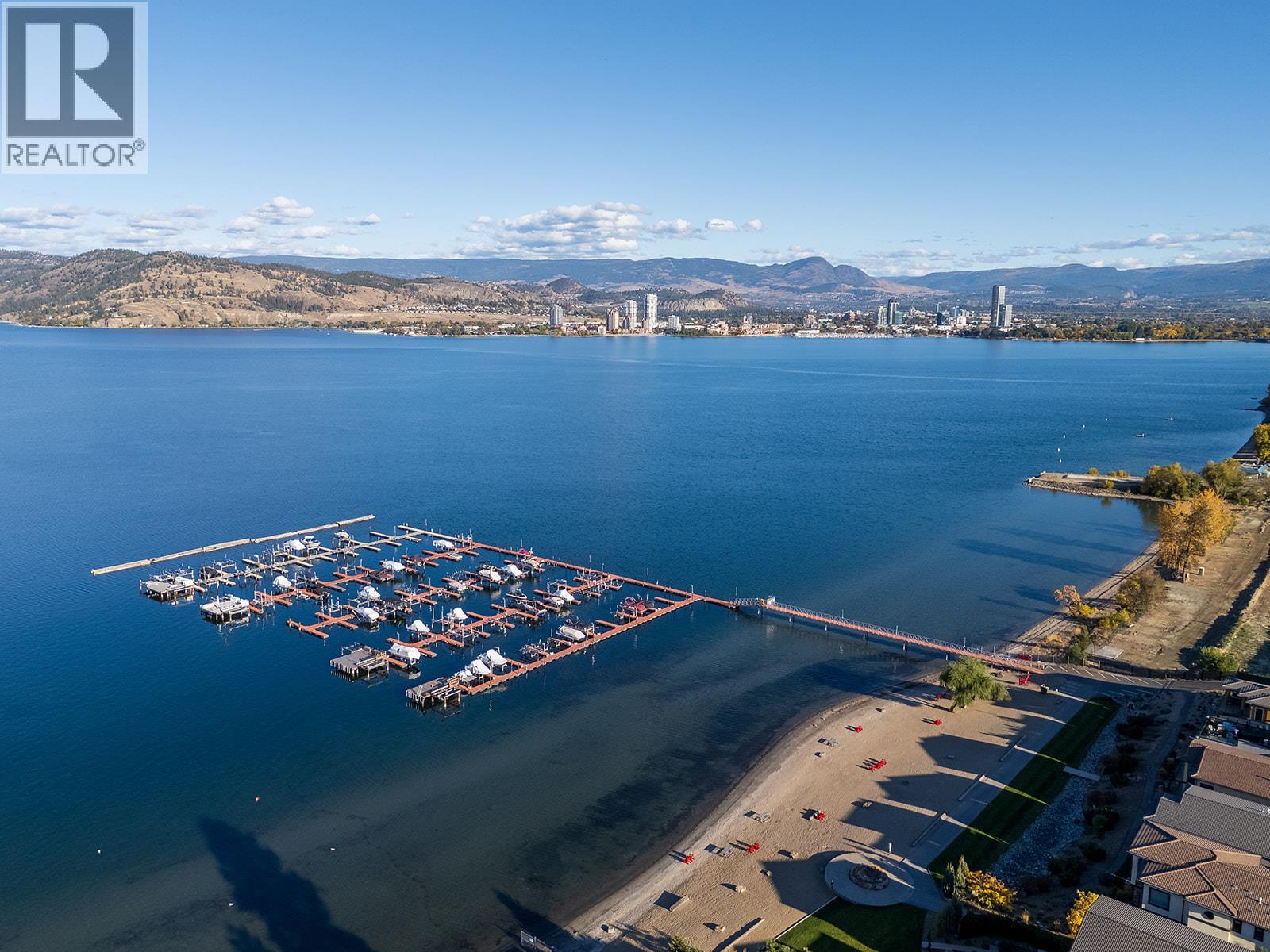 Picture for 1827 Viewpoint  Drive https://www.cirrealty.ca/reb/bc/1/10365871_8.jpg