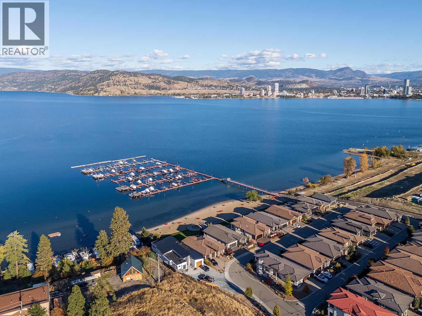 Picture for 1827 Viewpoint  Drive https://www.cirrealty.ca/reb/bc/1/10365871_9.jpg