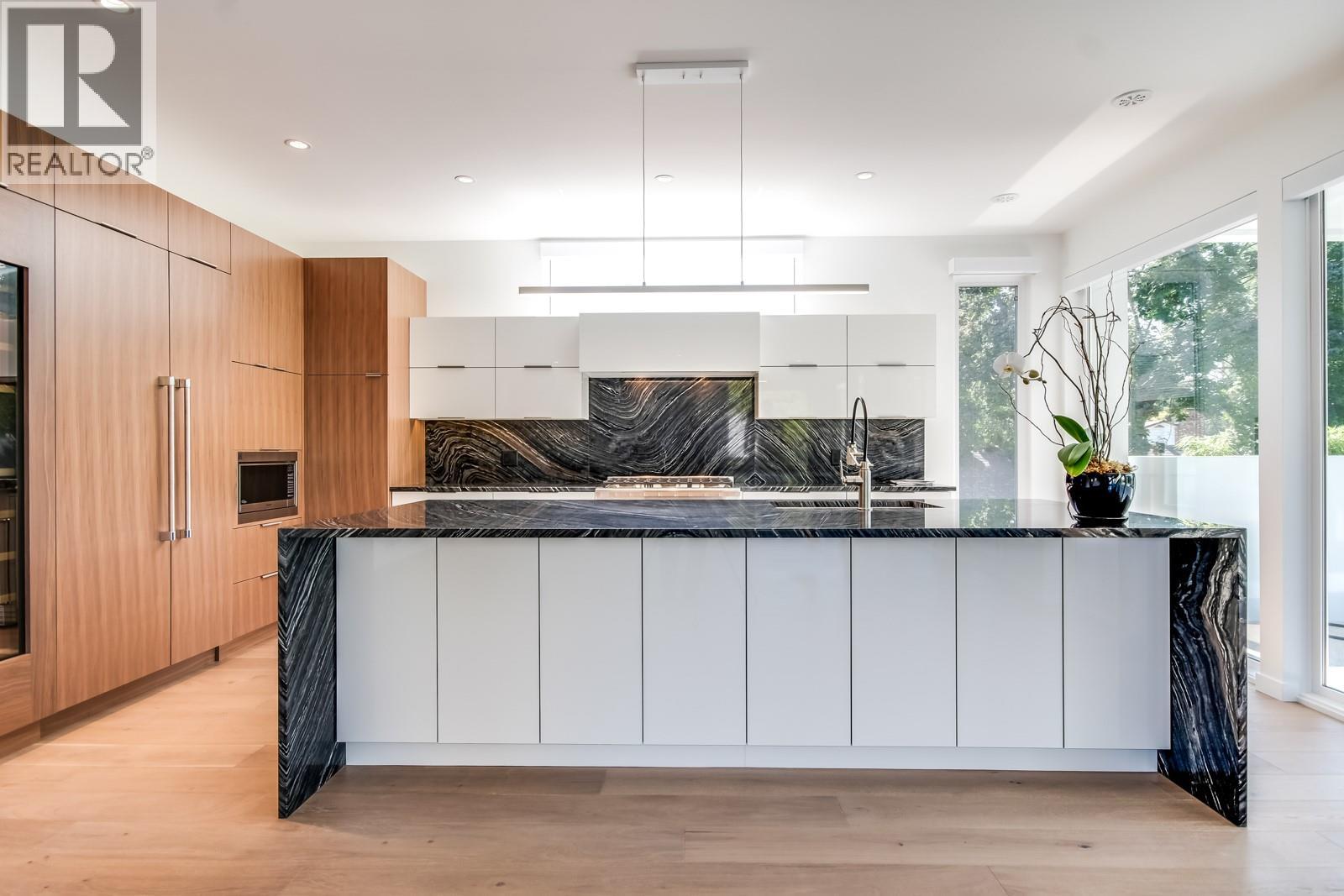 Picture for Unit #201, 2630 Bath  Street