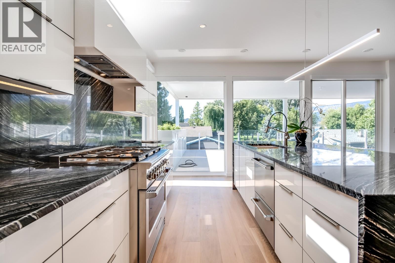 Picture for Unit #201, 2630 Bath  Street