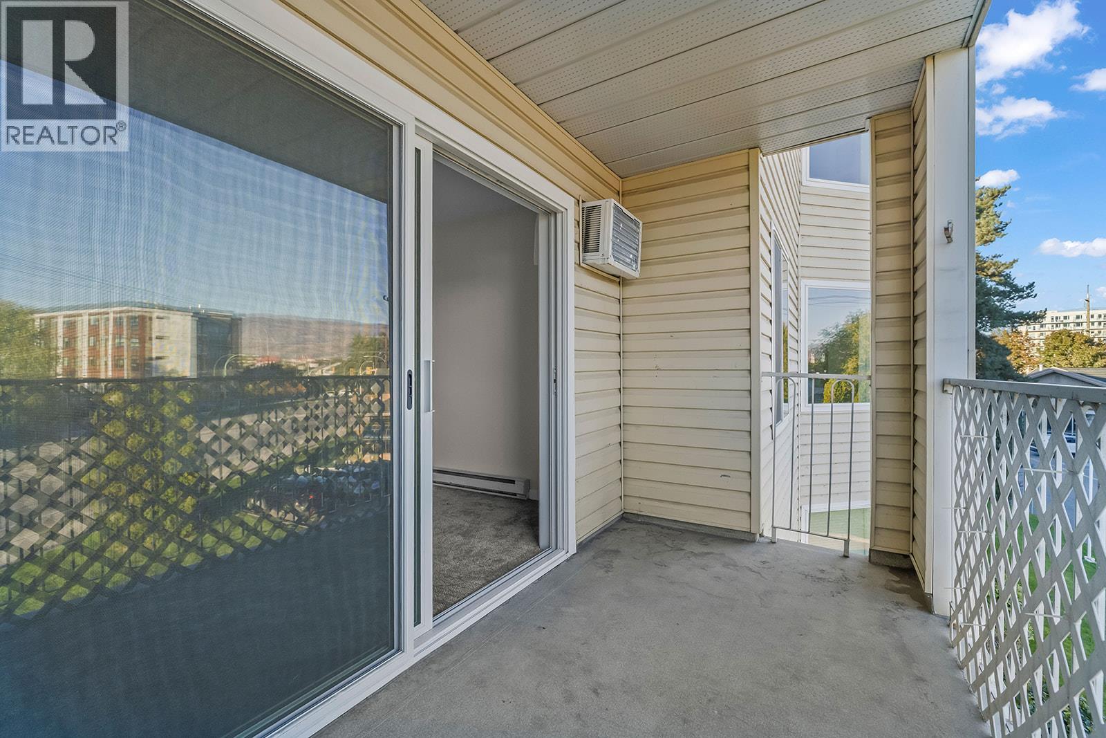 Picture for Unit #316, 769 K.L.O  Road https://www.cirrealty.ca/reb/bc/1/10366101_18.jpg