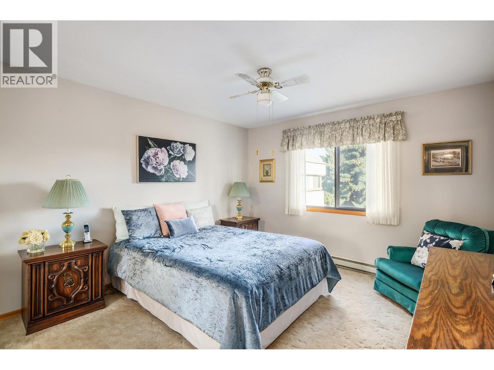 Picture for Unit #301, 1075 Bernard  Avenue https://www.cirrealty.ca/reb/bc/1/10366111_12.jpg