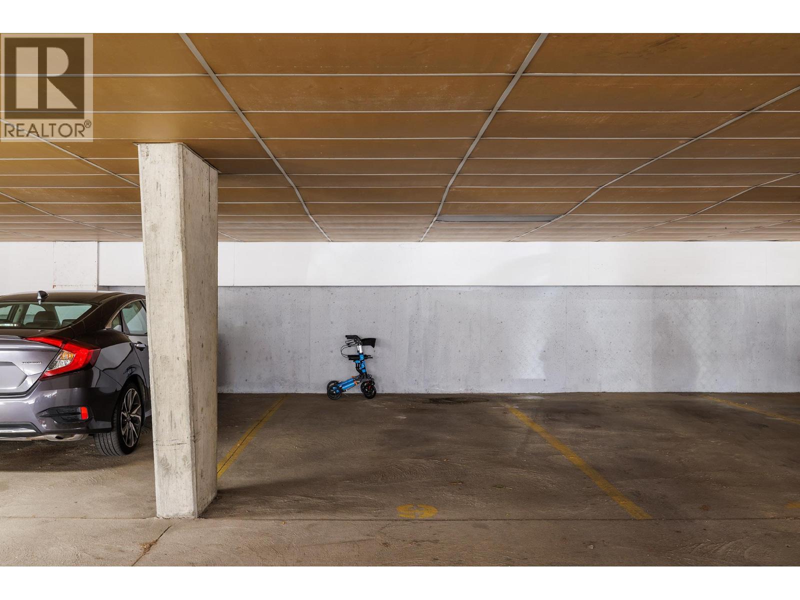 Picture for Unit #301, 1075 Bernard  Avenue https://www.cirrealty.ca/reb/bc/1/10366111_19.jpg