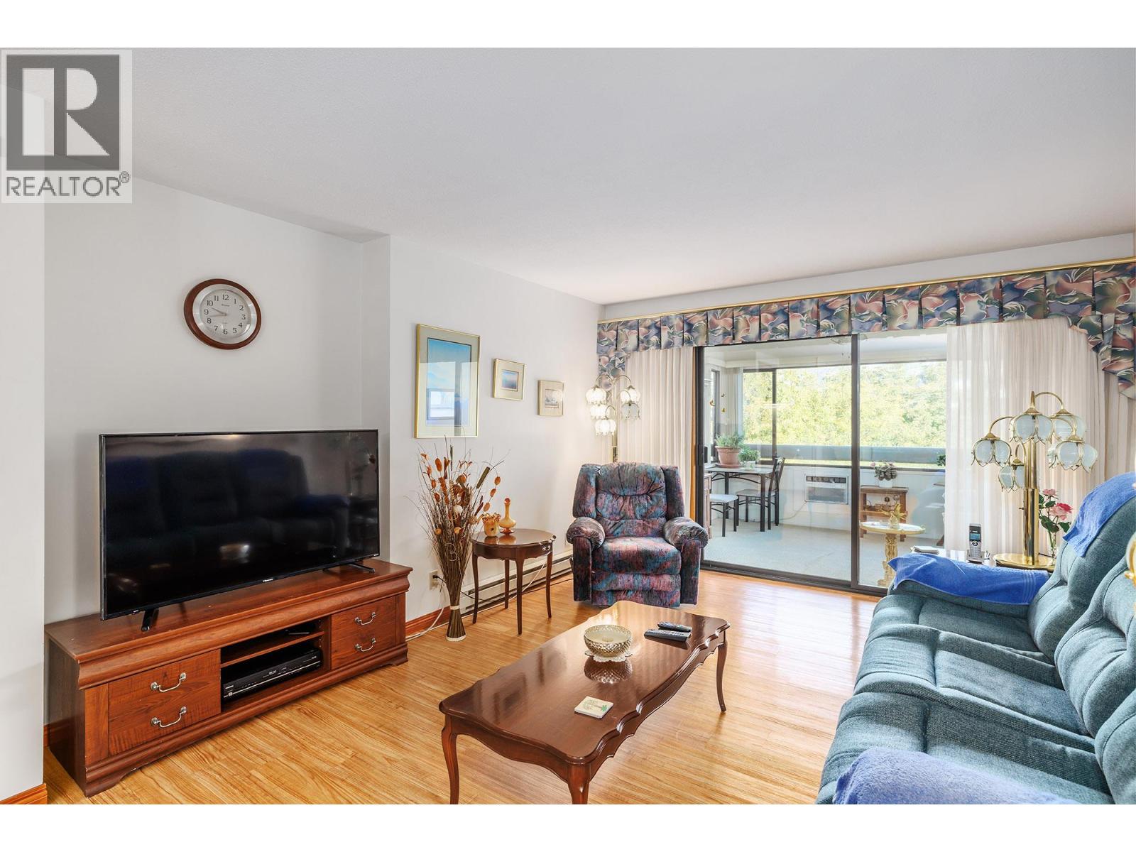 Picture for Unit #301, 1075 Bernard  Avenue