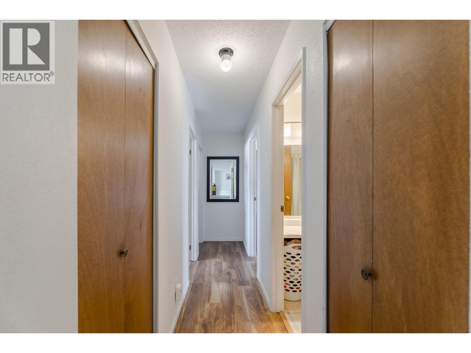 Picture for 157 Murray  Drive https://www.cirrealty.ca/reb/bc/1/10366231_14.jpg