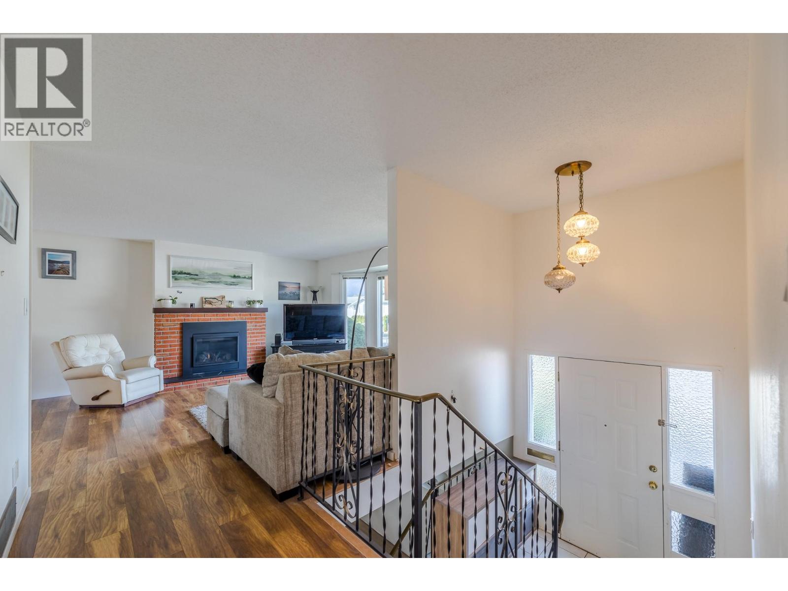 Picture for 157 Murray  Drive