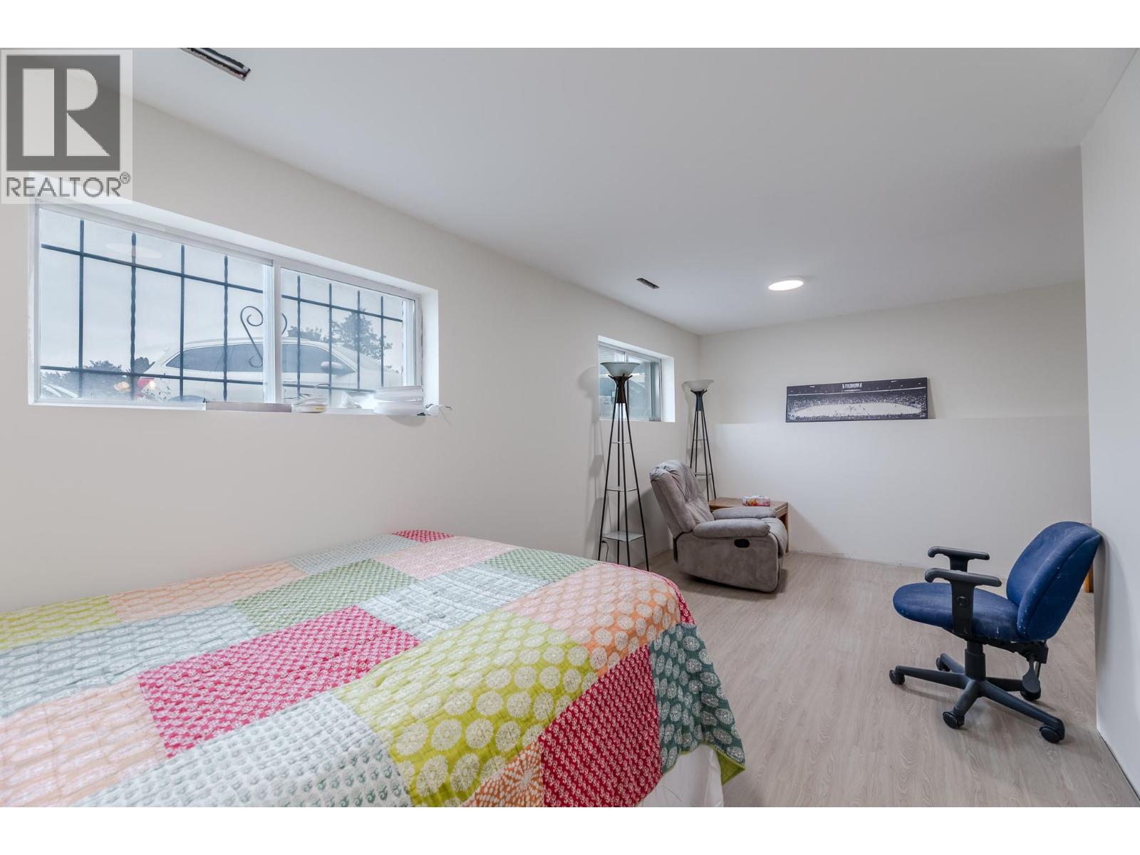 Picture for 157 Murray  Drive https://www.cirrealty.ca/reb/bc/1/10366231_33.jpg