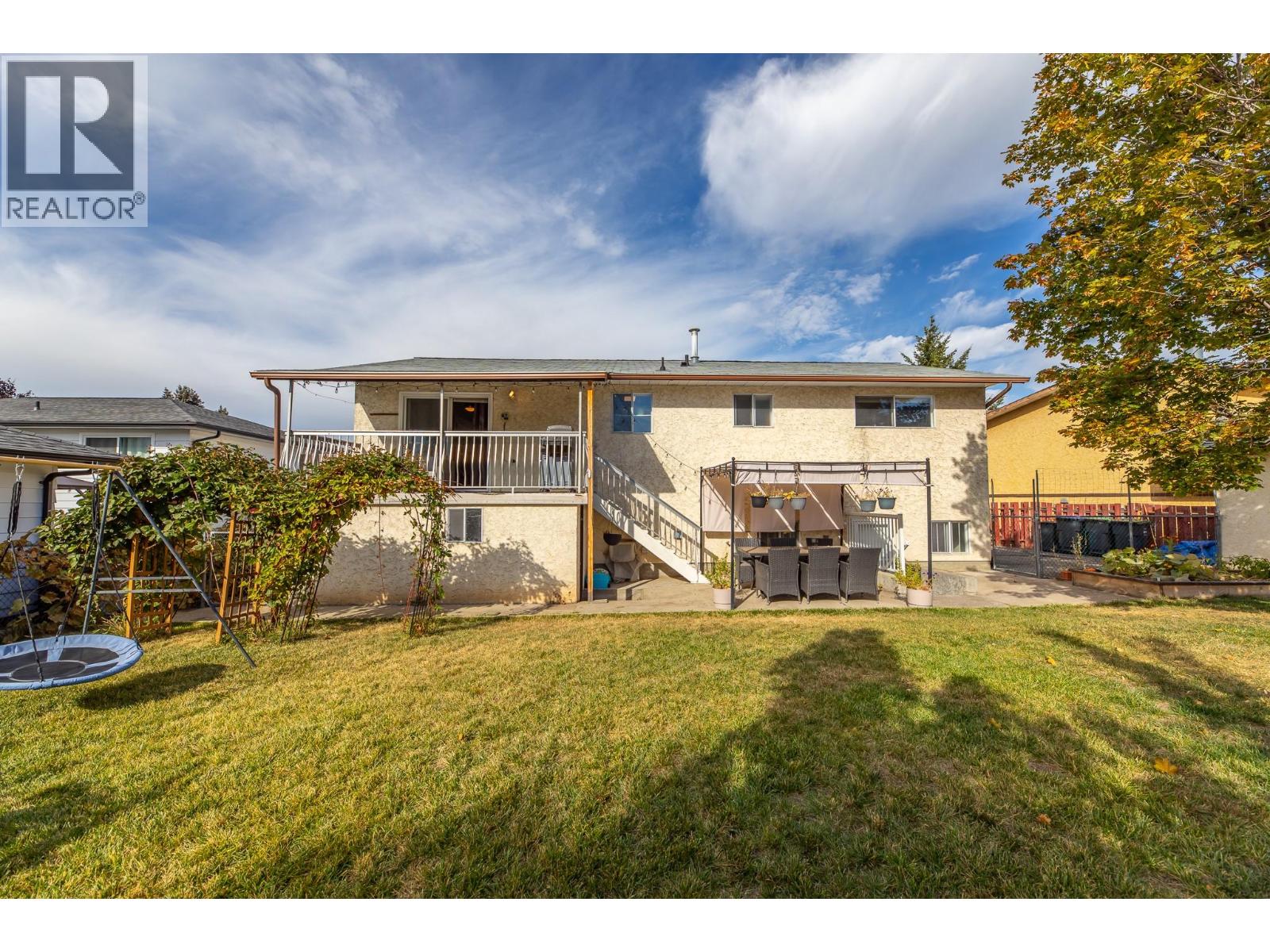 Picture for 157 Murray  Drive https://www.cirrealty.ca/reb/bc/1/10366231_43.jpg