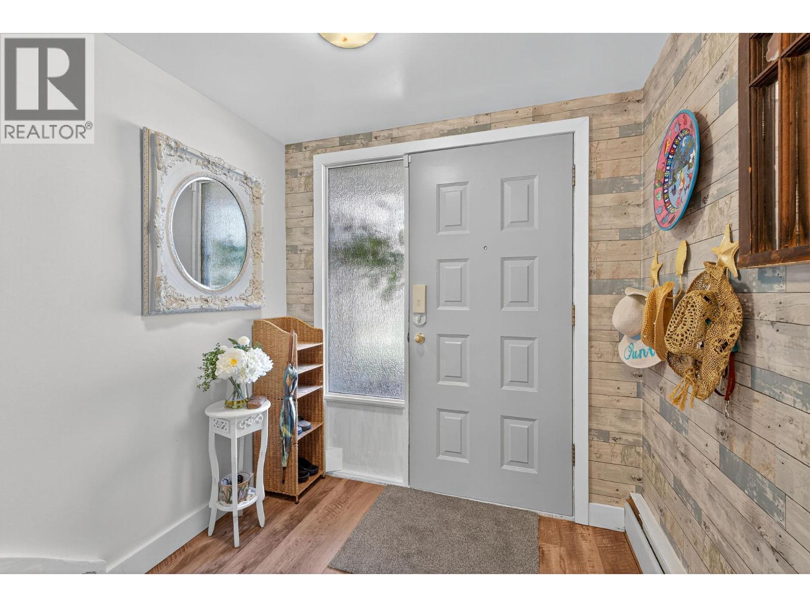 Picture for Unit #29, 310 Yorkton  Avenue https://www.cirrealty.ca/reb/bc/1/10366281_13.jpg