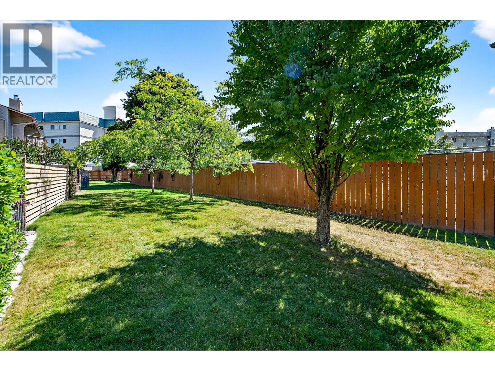 Picture for Unit #29, 310 Yorkton  Avenue https://www.cirrealty.ca/reb/bc/1/10366281_35.jpg