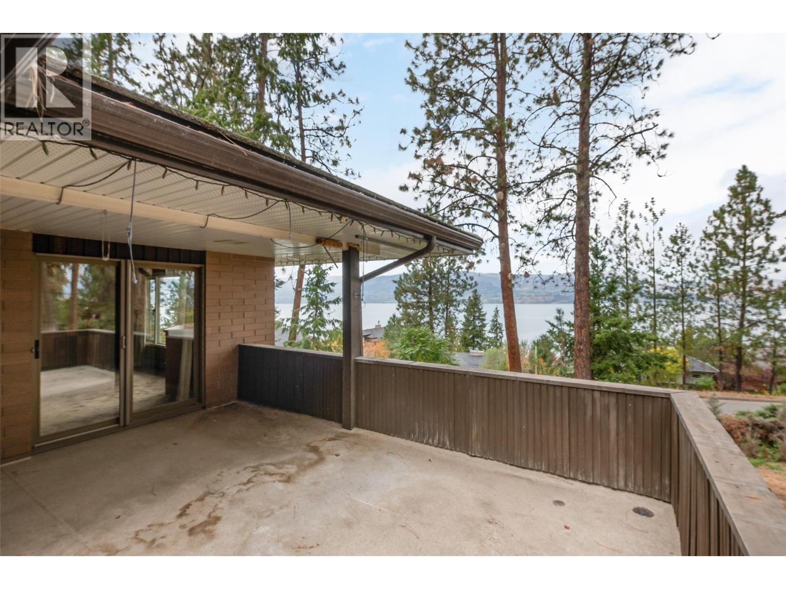 Picture for 5090 Ash  Road https://www.cirrealty.ca/reb/bc/1/10366391_28.jpg