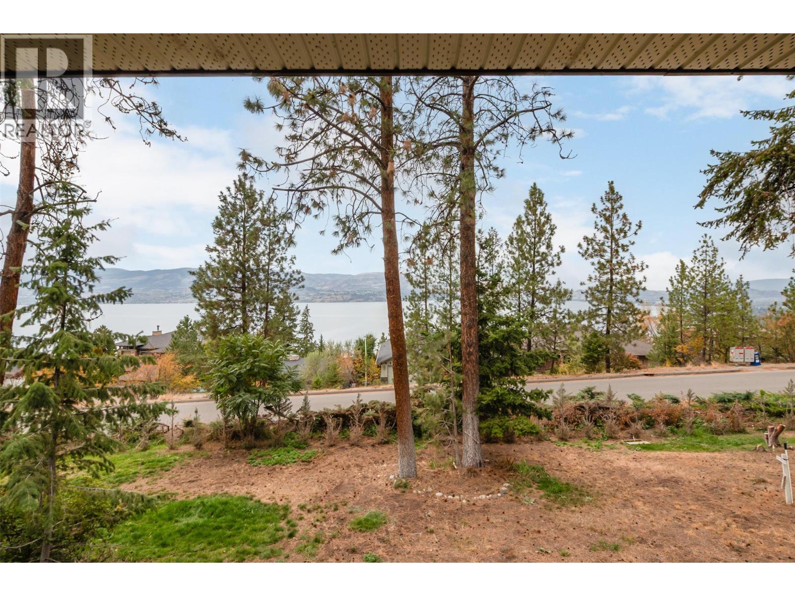 Picture for 5090 Ash  Road https://www.cirrealty.ca/reb/bc/1/10366391_30.jpg