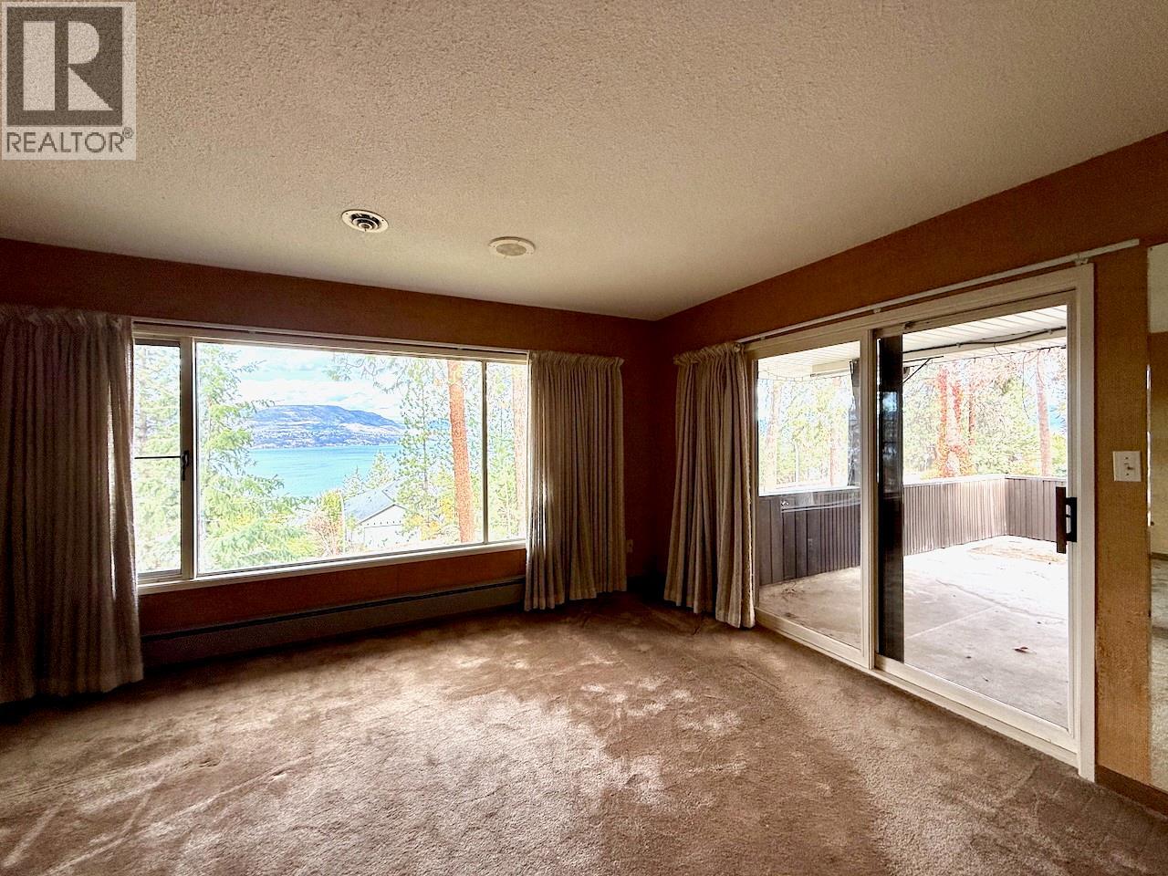 Picture for 5090 Ash  Road https://www.cirrealty.ca/reb/bc/1/10366391_38.jpg