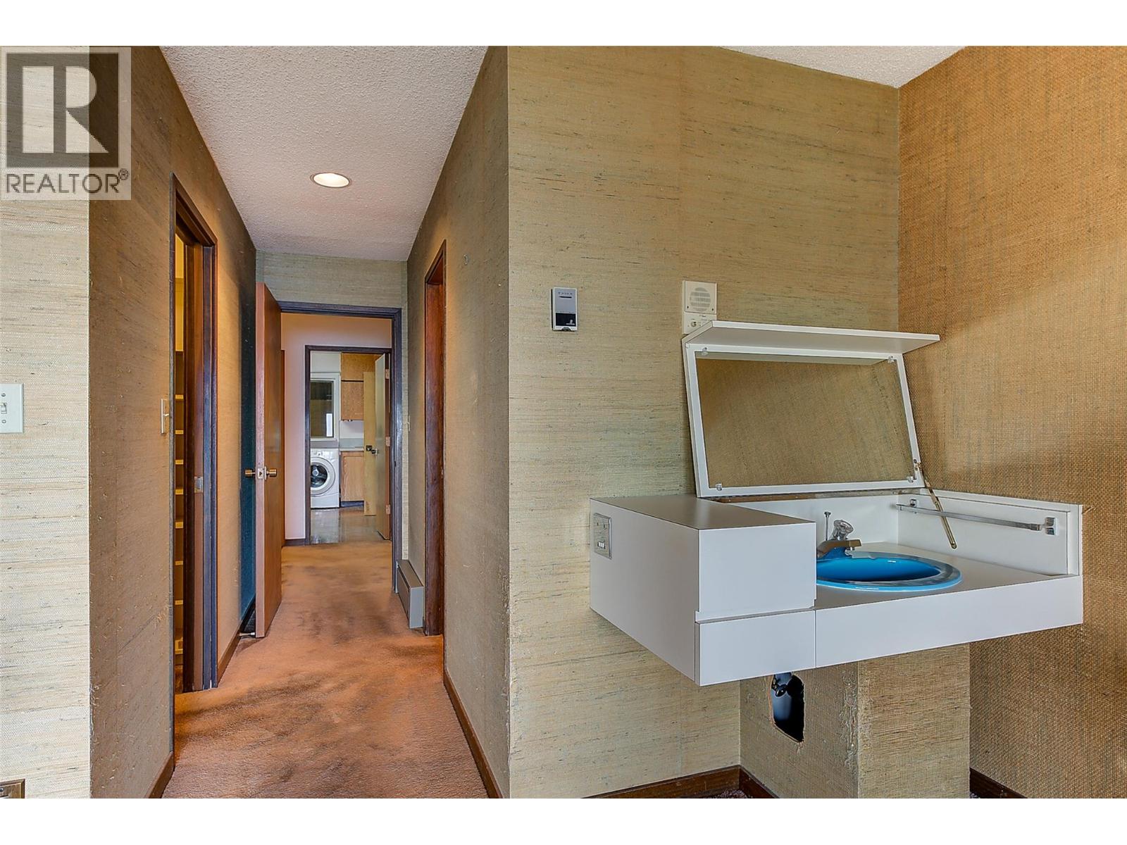 Picture for 5090 Ash  Road https://www.cirrealty.ca/reb/bc/1/10366391_41.jpg