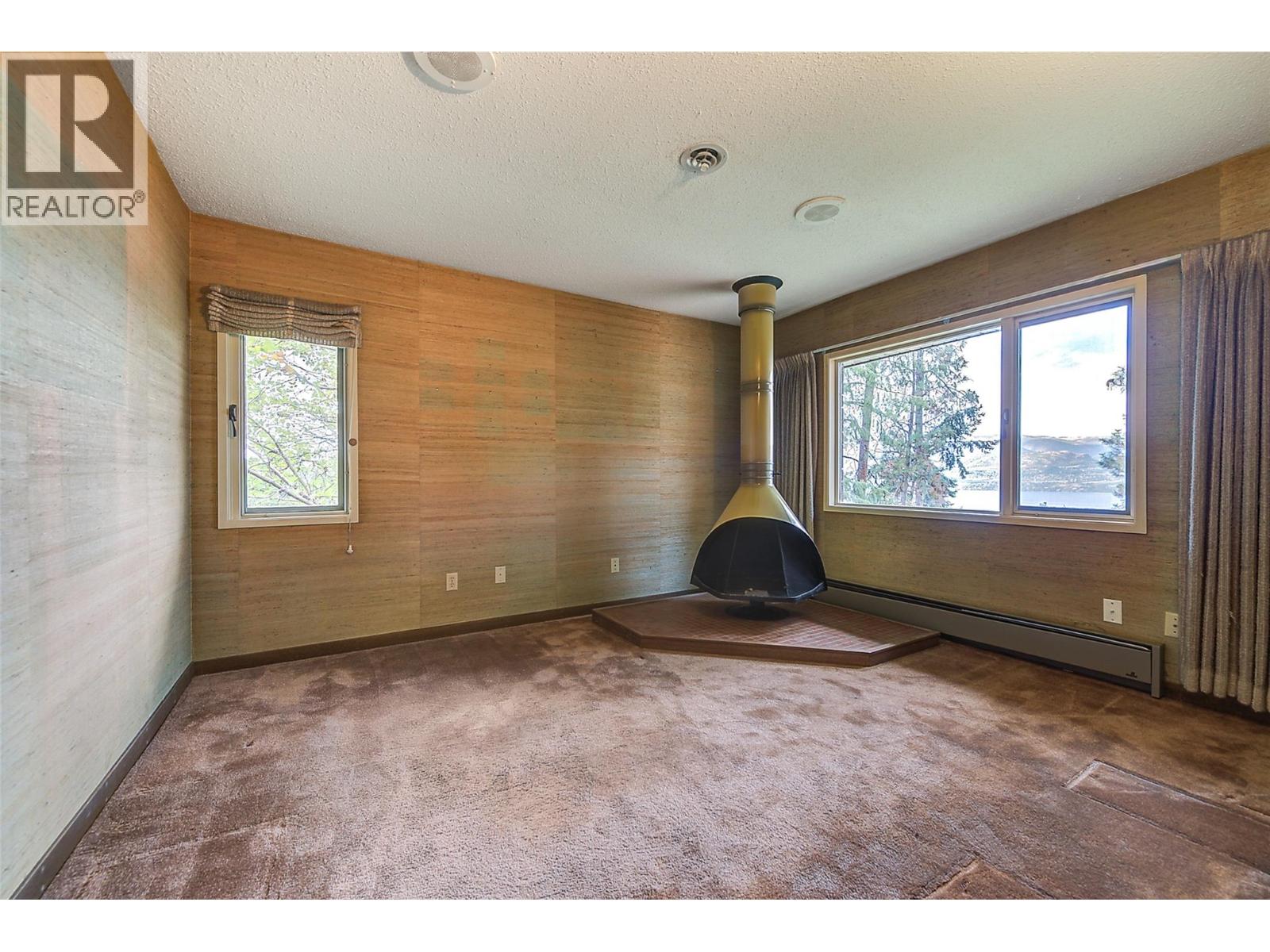 Picture for 5090 Ash  Road https://www.cirrealty.ca/reb/bc/1/10366391_46.jpg