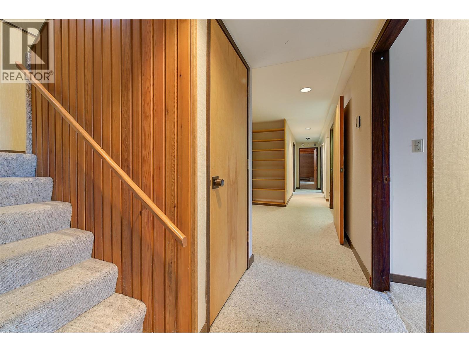 Picture for 5090 Ash  Road https://www.cirrealty.ca/reb/bc/1/10366391_51.jpg