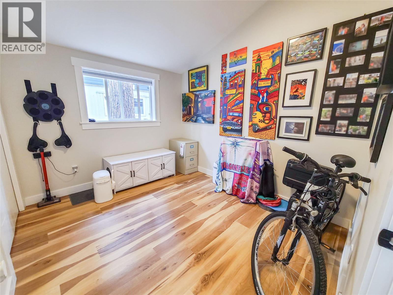 Picture for Unit #95, 1999 Highway 97S  Highway https://www.cirrealty.ca/reb/bc/1/10366431_23.jpg