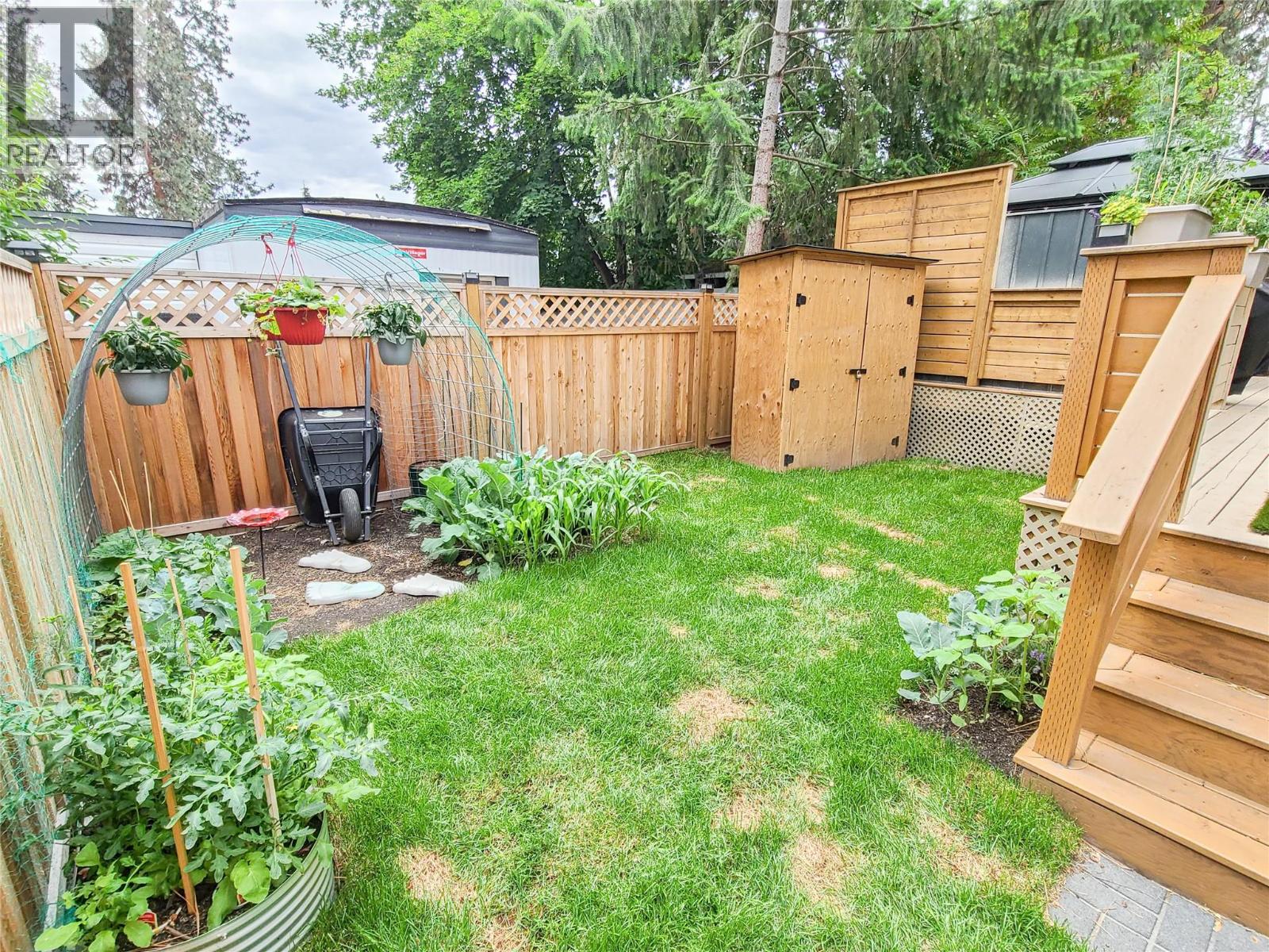 Picture for Unit #95, 1999 Highway 97S  Highway https://www.cirrealty.ca/reb/bc/1/10366431_35.jpg