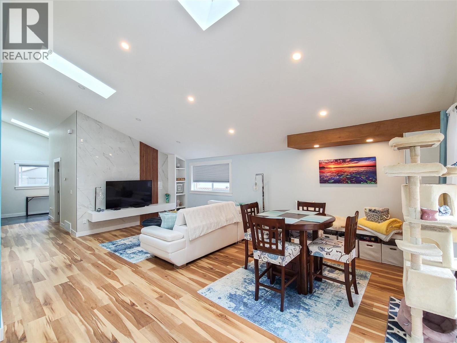 Picture for Unit #95, 1999 Highway 97S  Highway https://www.cirrealty.ca/reb/bc/1/10366431_9.jpg