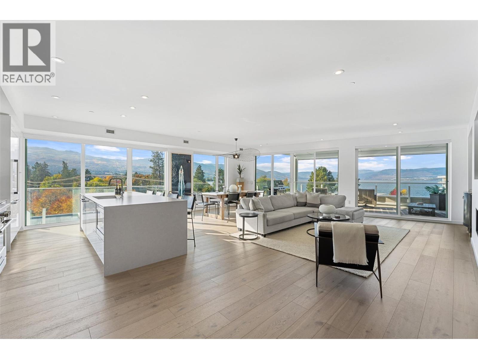 Picture for Unit #402, 4071 Lakeshore  Road